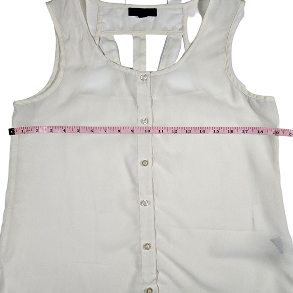 Mint Sleevless Scoop Neck Sheer Button Down Blouse, Ivory, Large - Picture 8 of 9